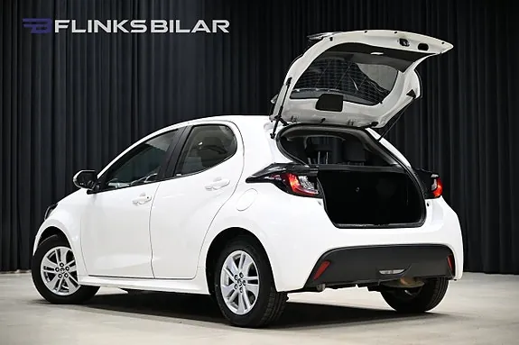 Toyota Yaris 2023 photo 5