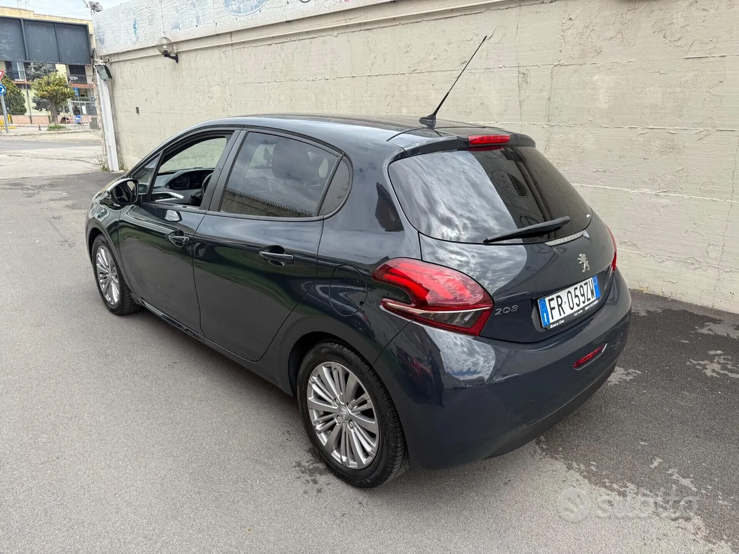 Peugeot 208 2018 photo 4