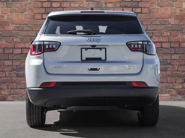 Jeep Compass 2026 photo 5