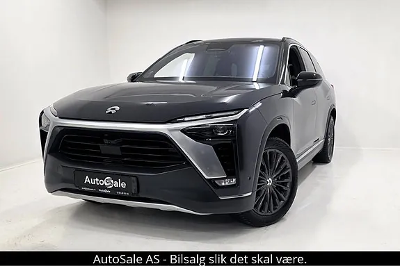 NIO Es8