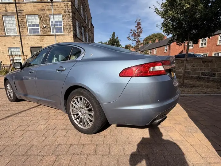 Jaguar Xf 2008 photo 4