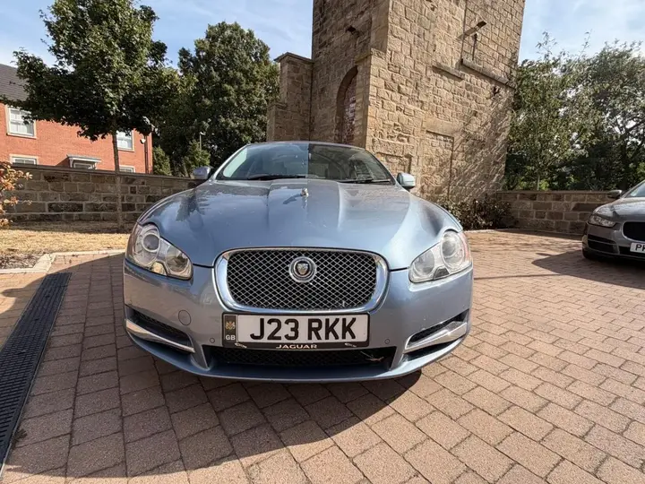 Jaguar Xf 2008 photo 3