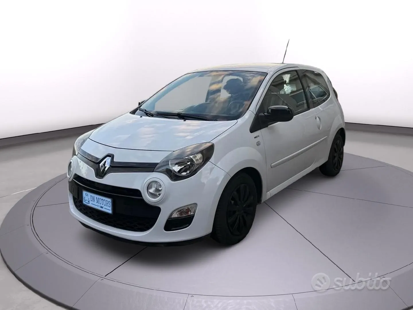 Renault Twingo 2014 photo 2