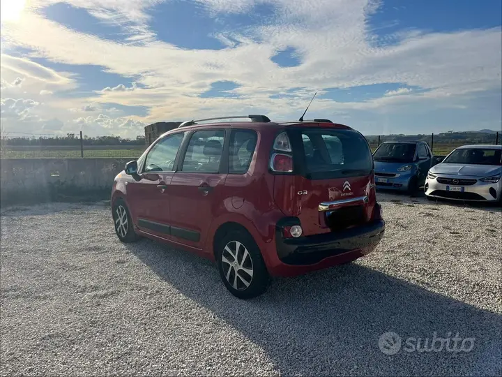 Fiat 500L 2013 photo 4