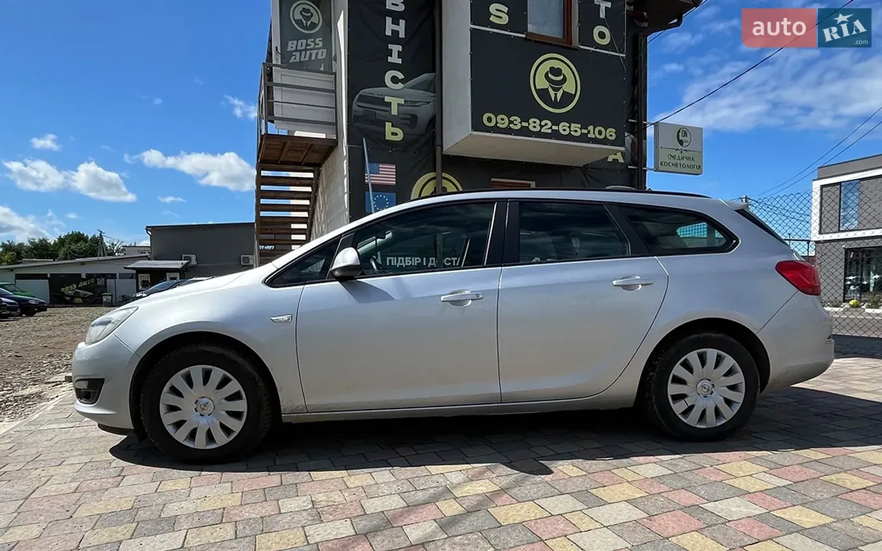 Opel Astra 2015 photo 4