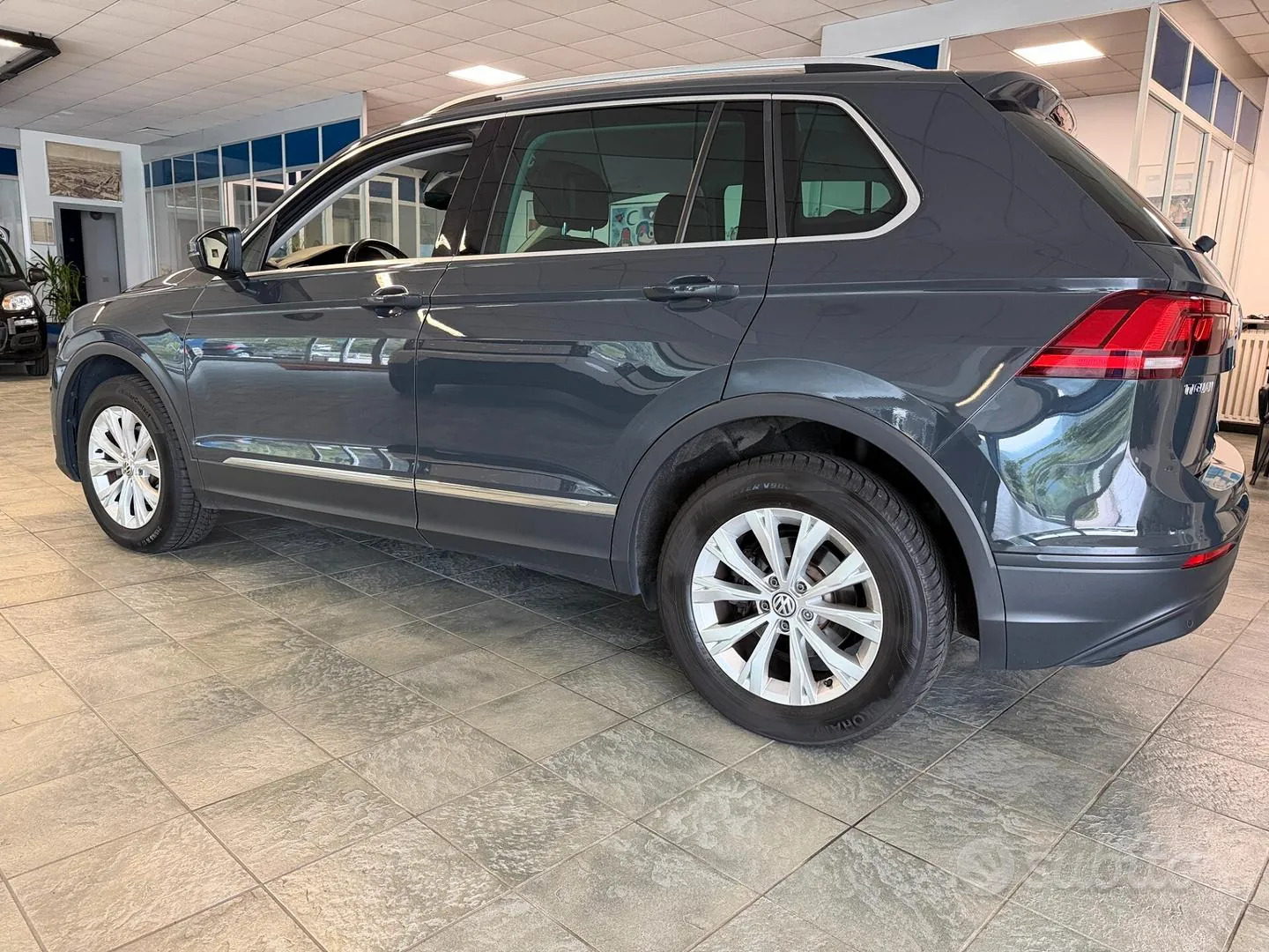 Volkswagen Tiguan 2018 photo 5