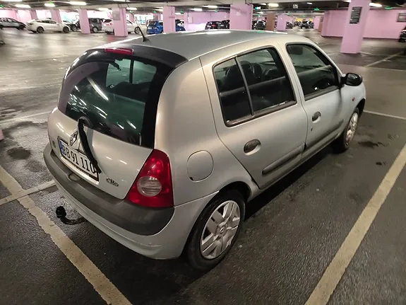 Renault Clio Ii 2003 photo 3
