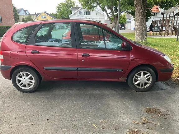 Renault Megane 2000 photo 3