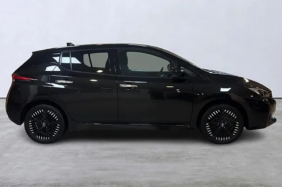 Nissan Leaf 2022 photo 3