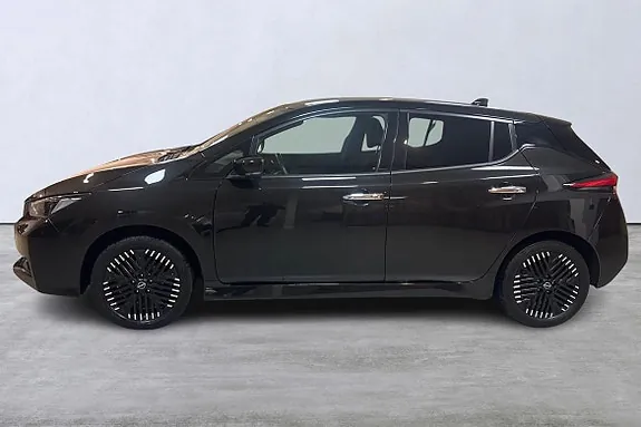 Nissan Leaf 2022 photo 2