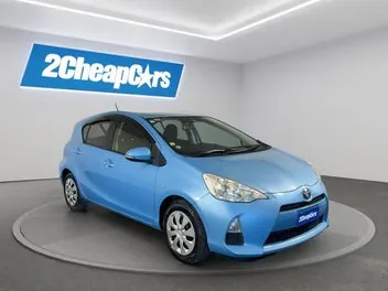 Toyota Aqua 2014 photo 4