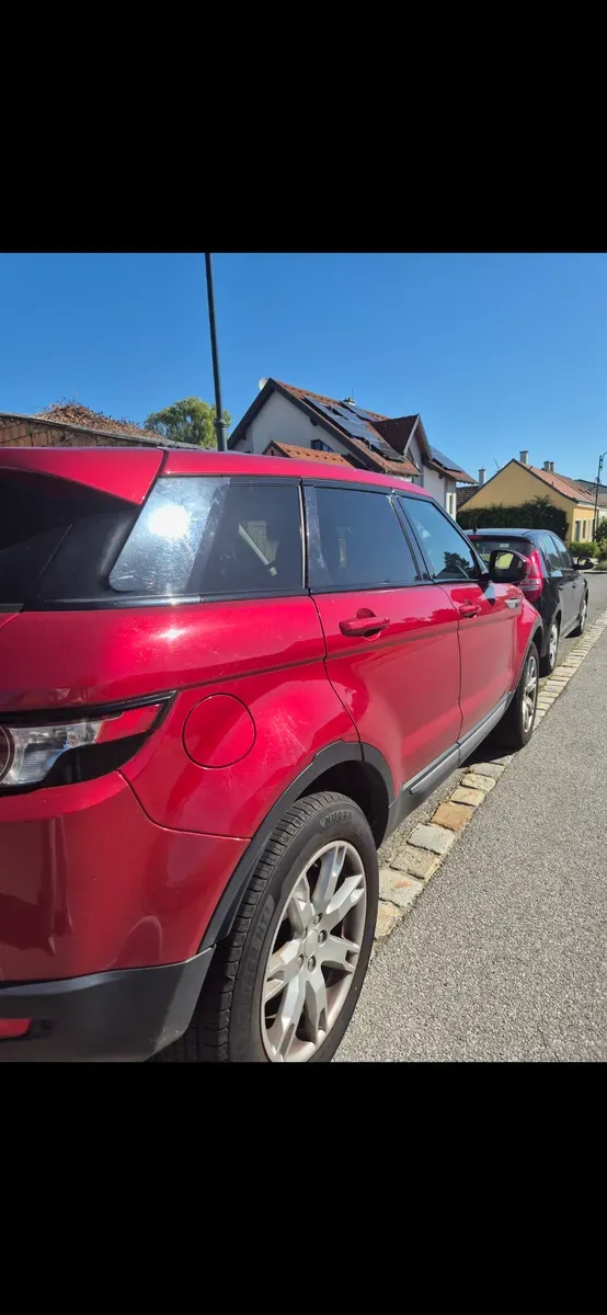 Land Rover Range Rover Evoque 2015 photo 2