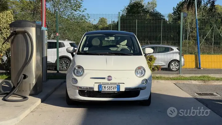 Fiat 500 2012 photo 2