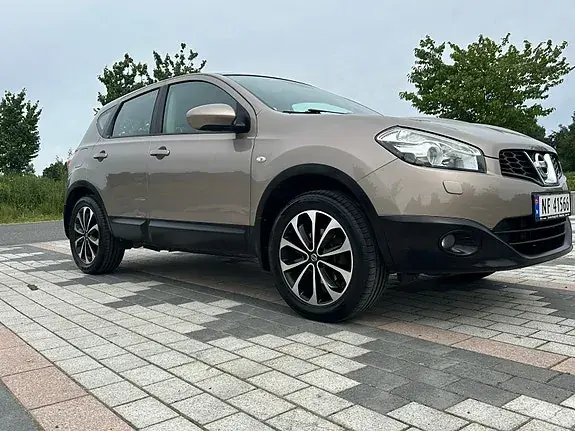 Nissan Qashqai 2010 photo 2