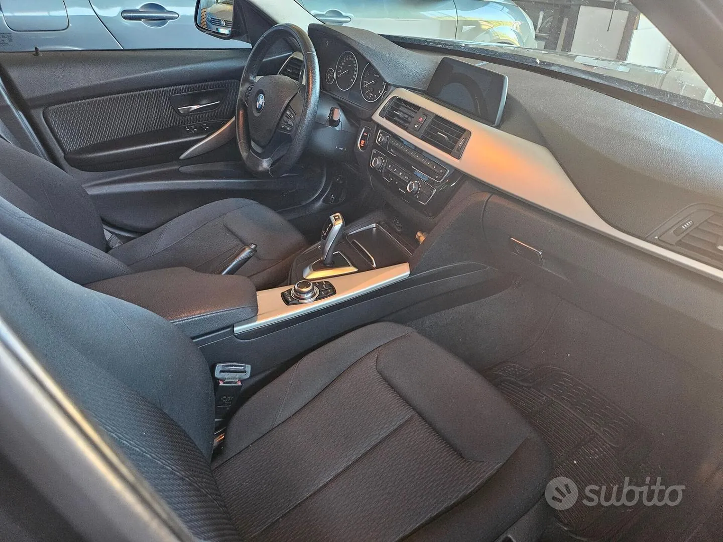 BMW 318 2017 photo 5
