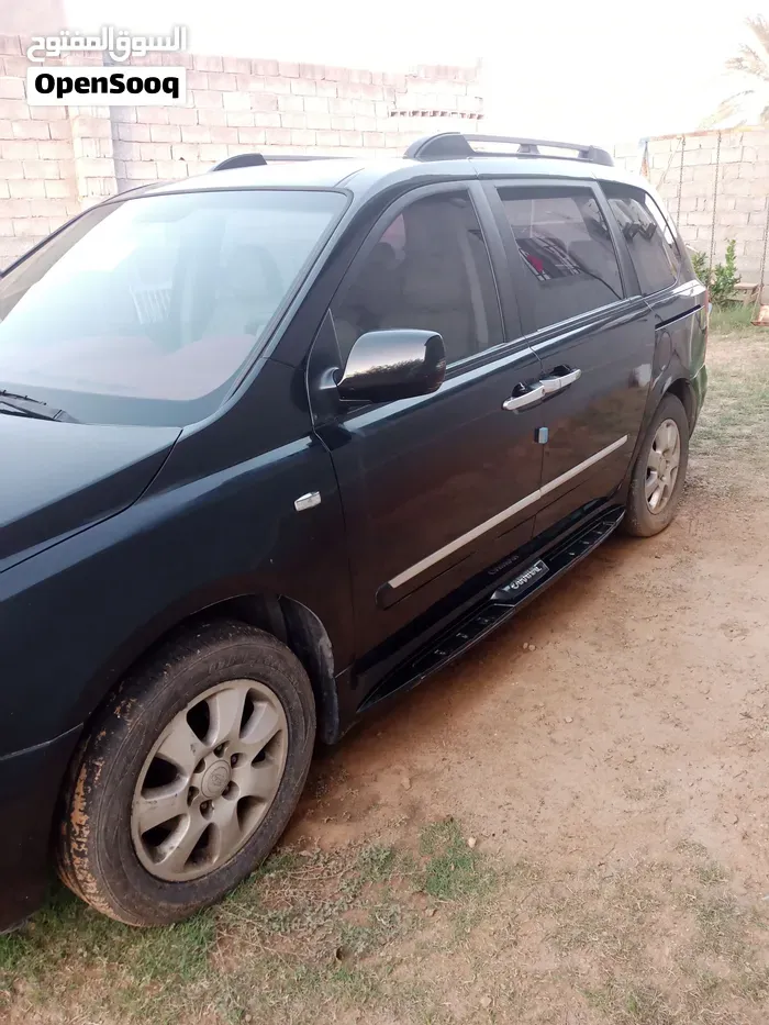 Kia Carnival 2008 photo 3