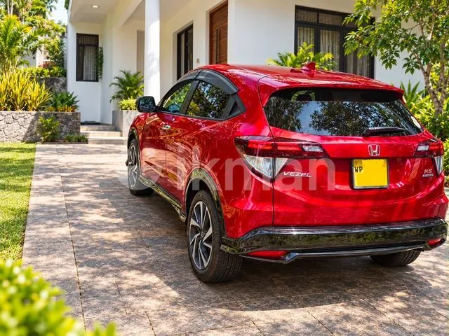 Honda Vezel 2017 photo 2