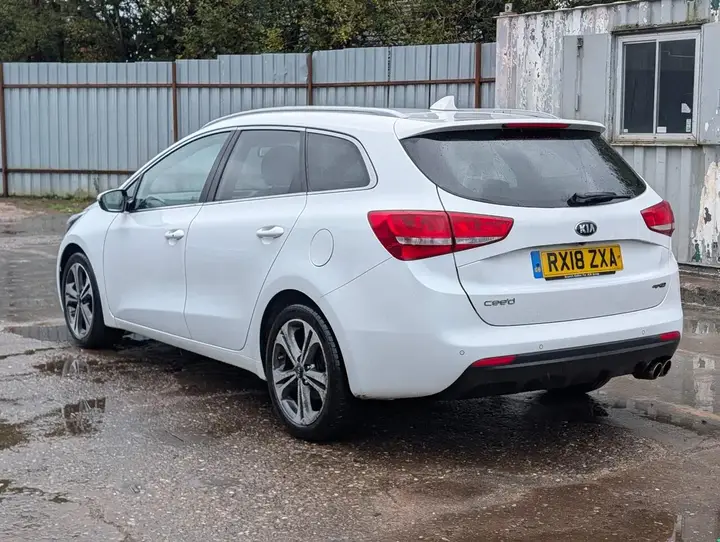 Kia Ceed 2018 photo 4