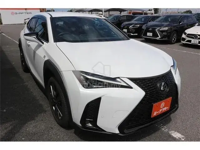 Lexus Ux200