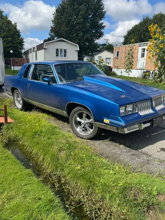 Oldsmobile Cutlass