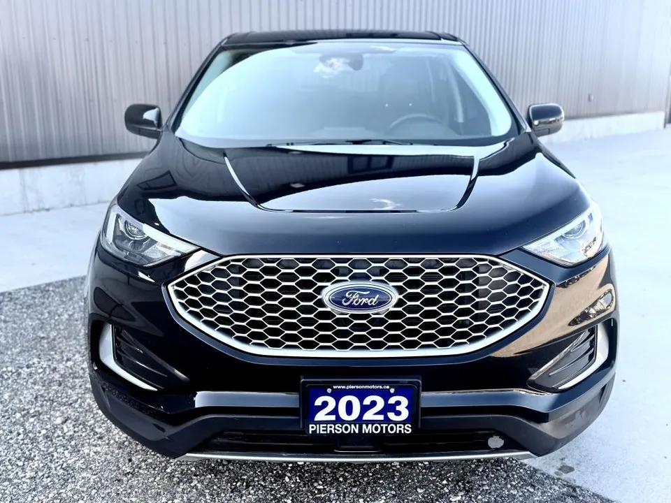 Ford Edge 2023 photo 2