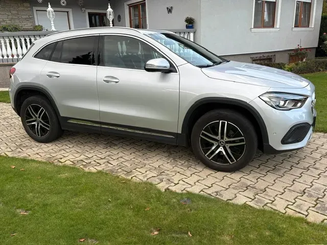 Mercedes-Benz Gla 2022 photo 2