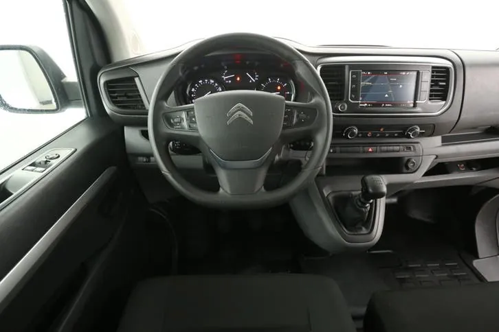 Citroen Jumpy 2023 photo 2
