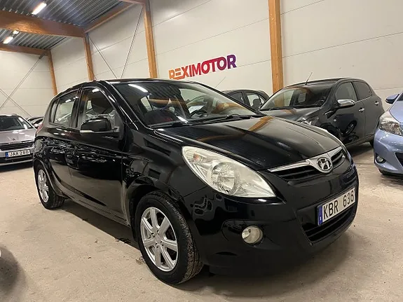 Hyundai I20 2012 photo 2