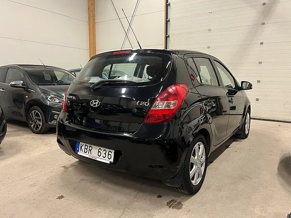 Hyundai I20 2012 photo 3
