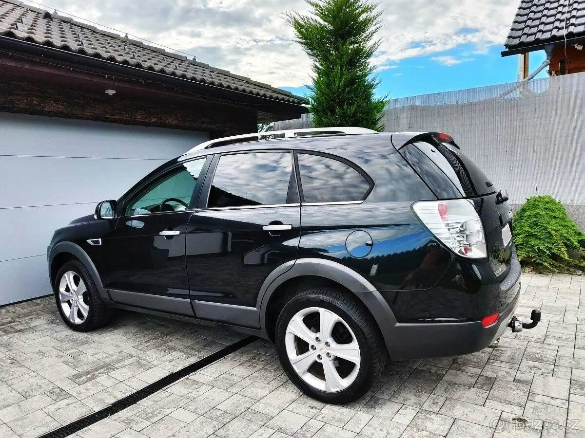 Chevrolet Captiva 2010 photo 3