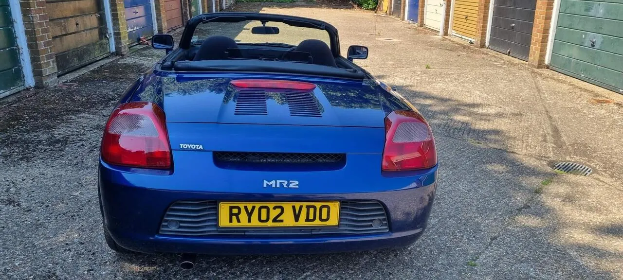 Toyota Mr2 2002 photo 3