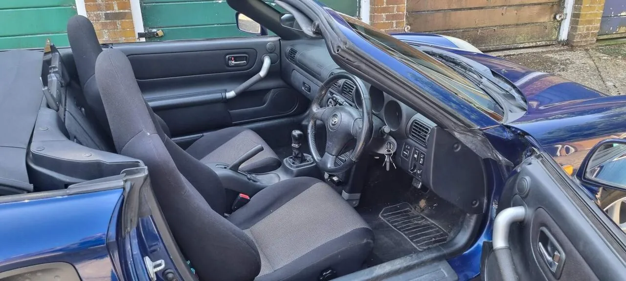 Toyota Mr2
