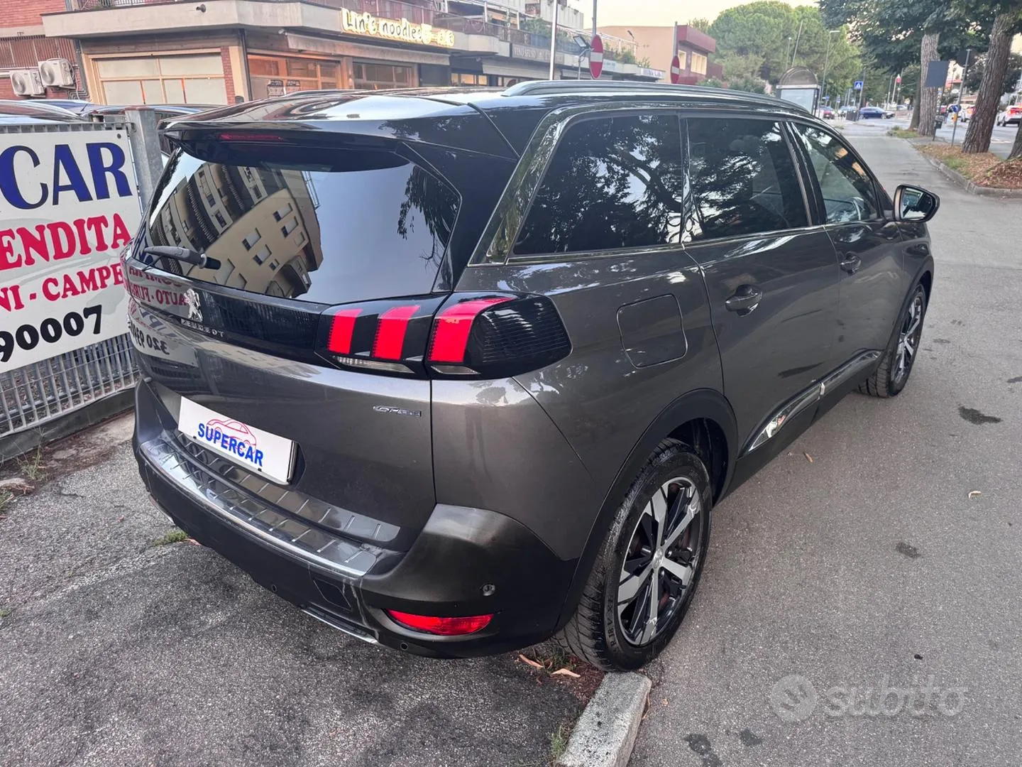 Peugeot 5008 2017 photo 5