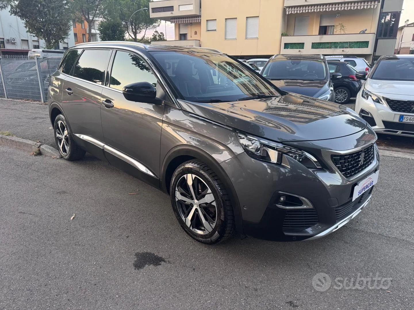 Peugeot 5008 2017 photo 2