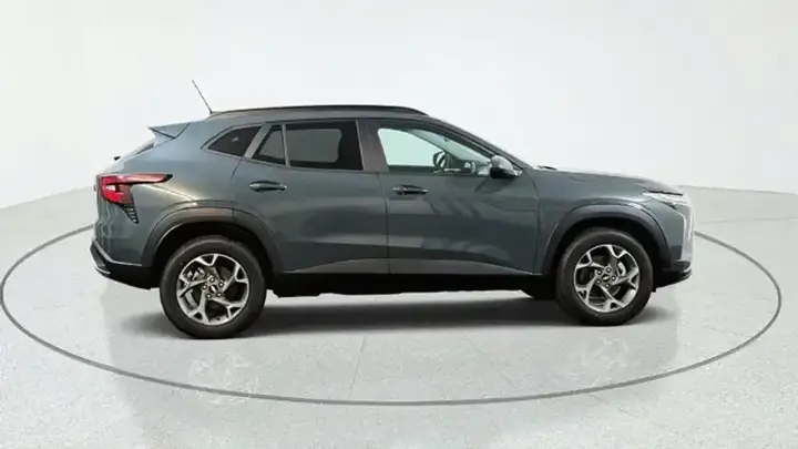 Chevrolet Trax 2026 photo 2