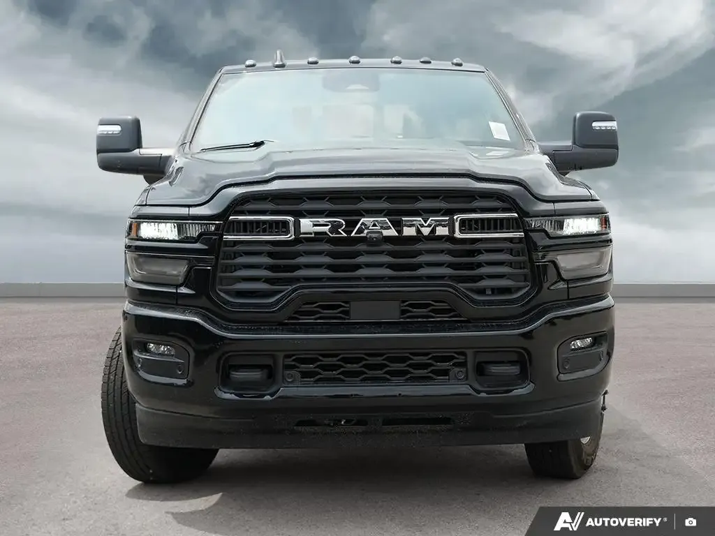 Ram 3500 2026 photo 2