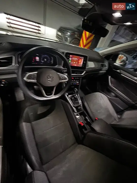 Volkswagen T-Roc 2023 photo 4