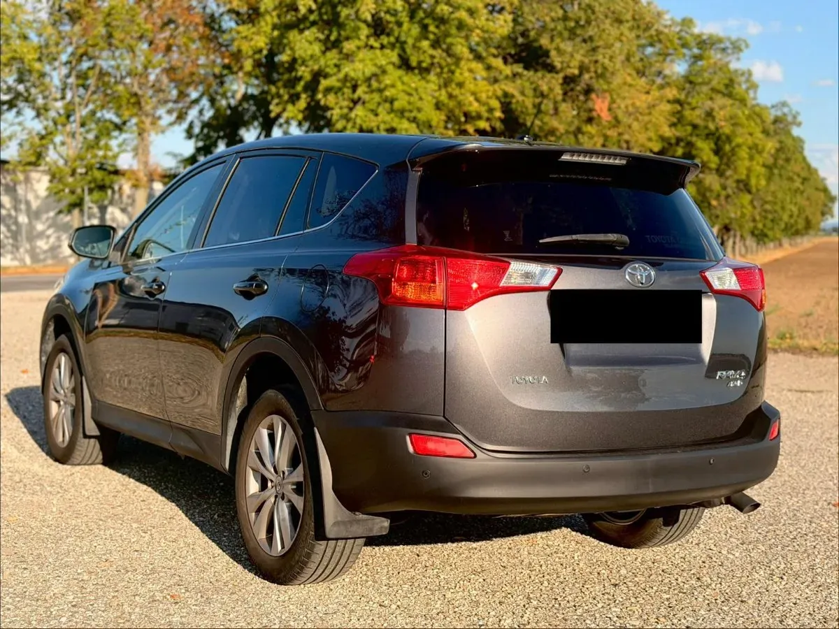 Toyota Rav4 2014 photo 3