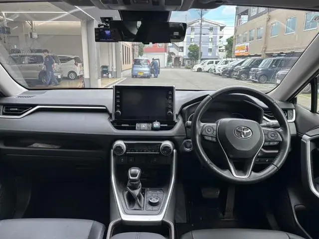 Toyota Rav4 2021 photo 2