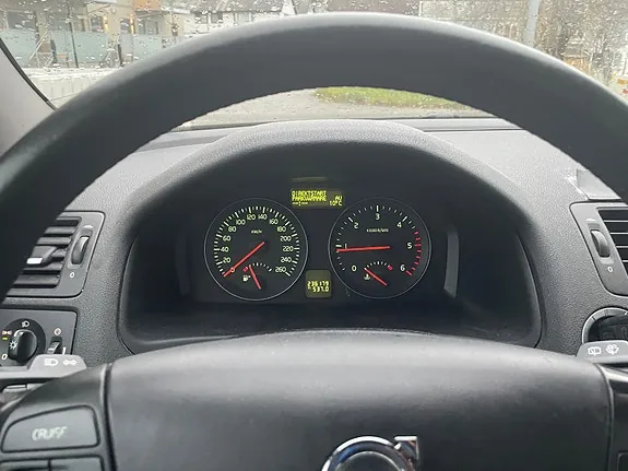 Volvo V50 2010 photo 5