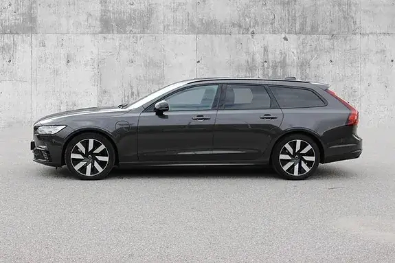 Volvo V90 2025 photo 4