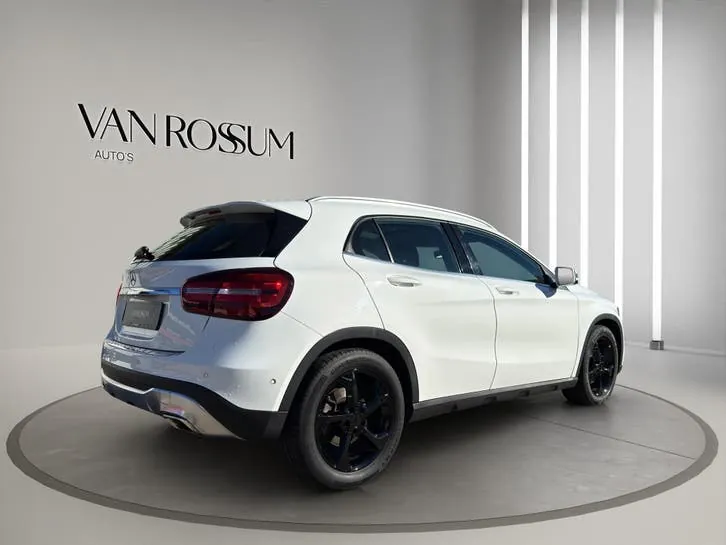 Mercedes-Benz Gla 2019 photo 3