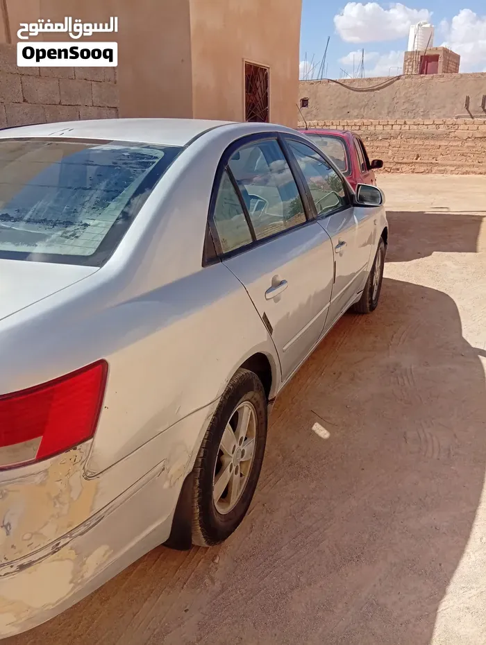 Hyundai Sonata 2009 photo 2