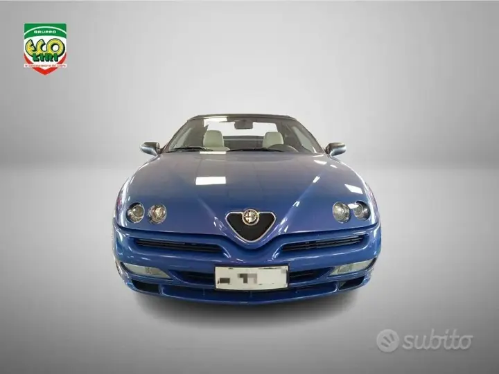 Alfa Romeo Spider 1998 photo 2