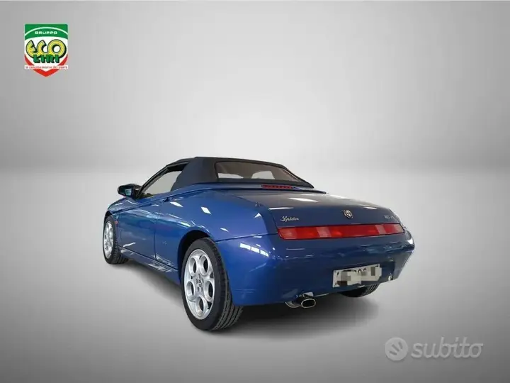 Alfa Romeo Spider 1998 photo 4