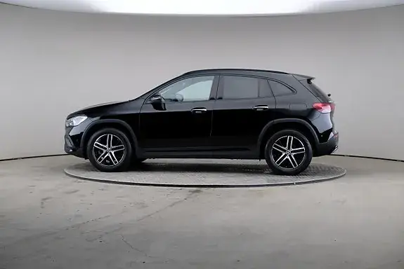 Mercedes-Benz Gla250 E 2023 photo 4