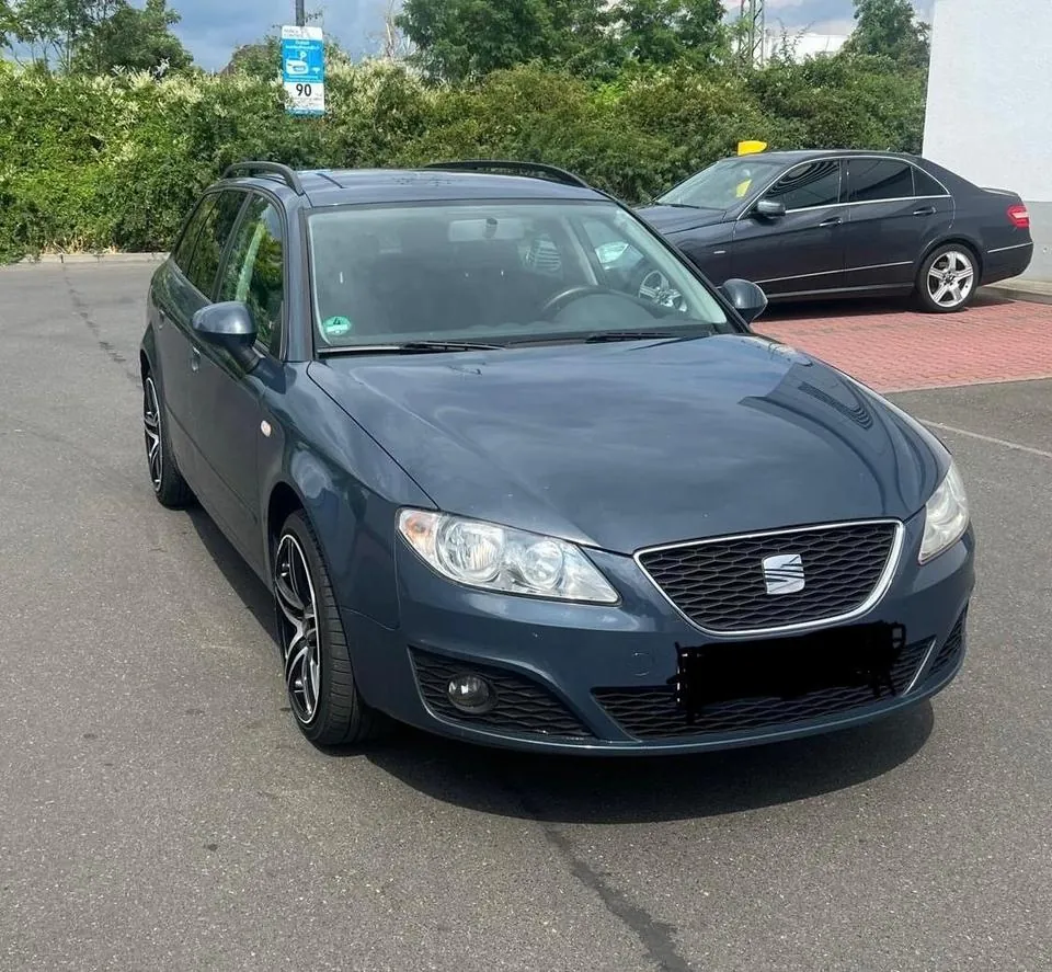 Seat Exeo