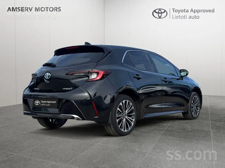 Toyota Corolla 2023 photo 2