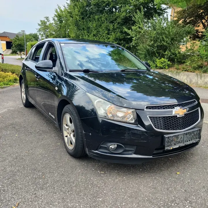 Chevrolet Cruze 2012 photo 2