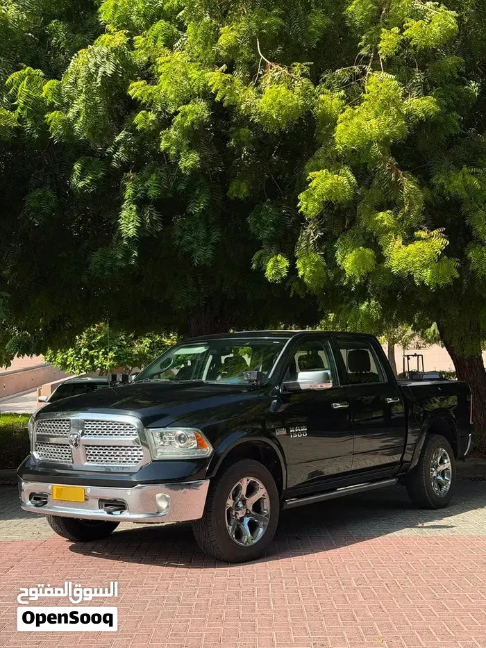 Dodge Ram Laramie